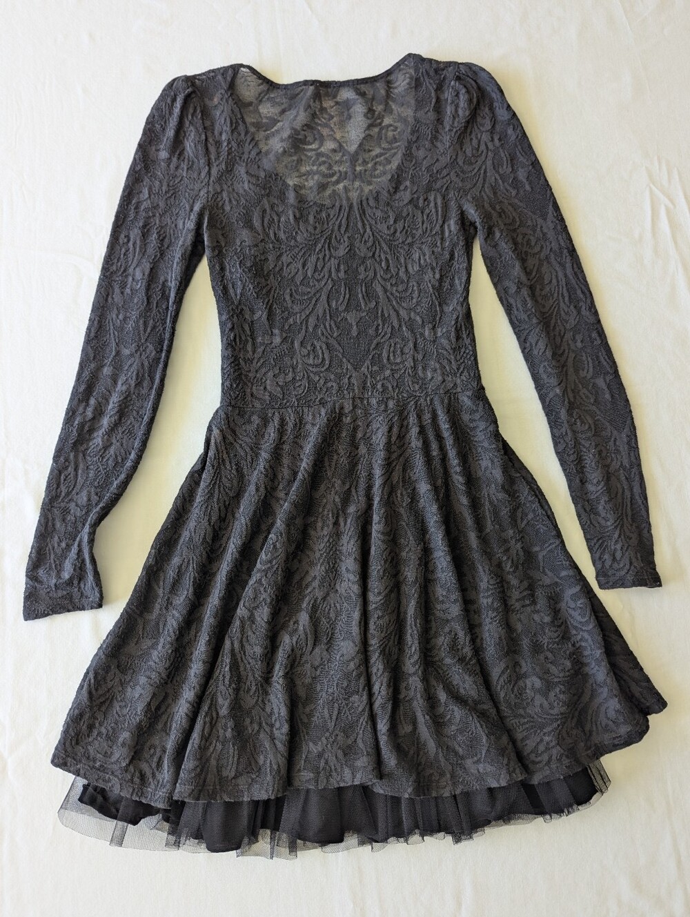 Free People Y2K Long Sleeve Lace Dress With Tulle Skirt Detail - Picture 4 of 13